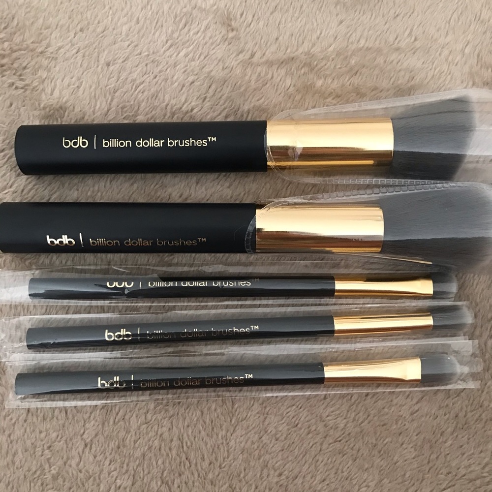 Billion Dollar Brush Set
